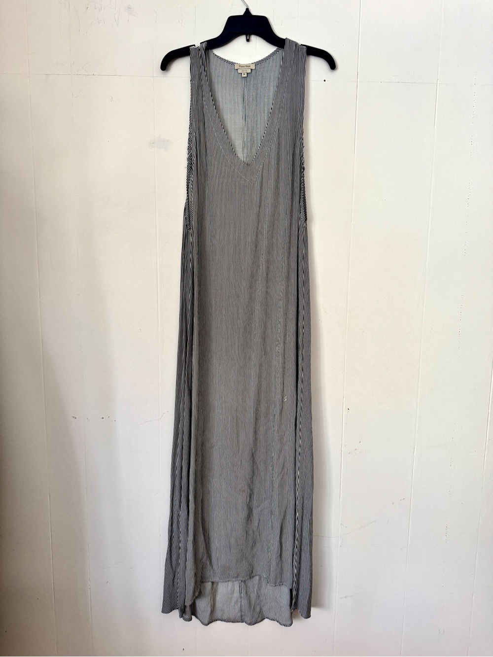 Flynn Sleeveless V-Neck striped Maxi Dress
